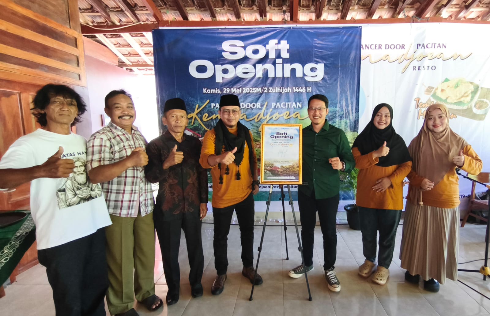 Soft opening Kemadjoean Resto Pancer Door Pacitan, Jawa Timur. Foto: Cris