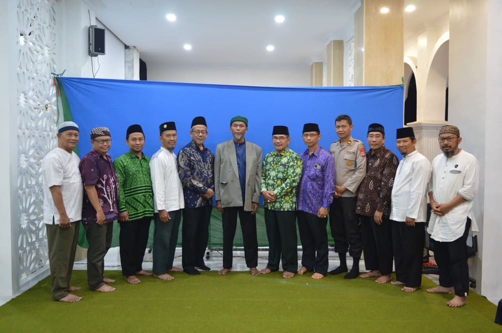 Pengukuhan Drs H Akhid Widi Rahmanto sebagai Ketua Takmir Masjid Adz-Dzikra Cokroyudan Kotagede