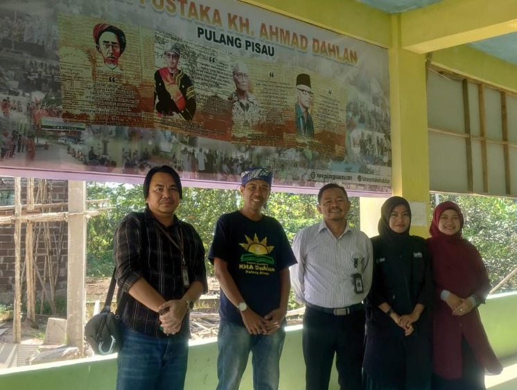 Balai Bahasa Kalteng Gali Inspirasi Taman Pustaka KH Ahmad Dahlan Pulang Pisau