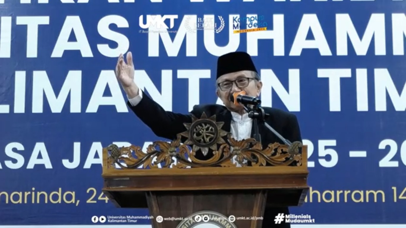 Drs H A Dahlan Rais, MHum