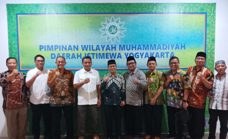 KABINDA DIY Silaturahmi ke Muhammadiyah