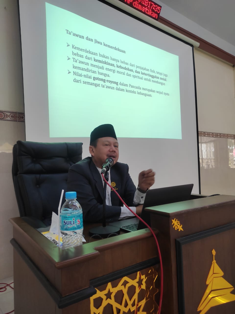 Muchamad Arifin, SAg., MAg