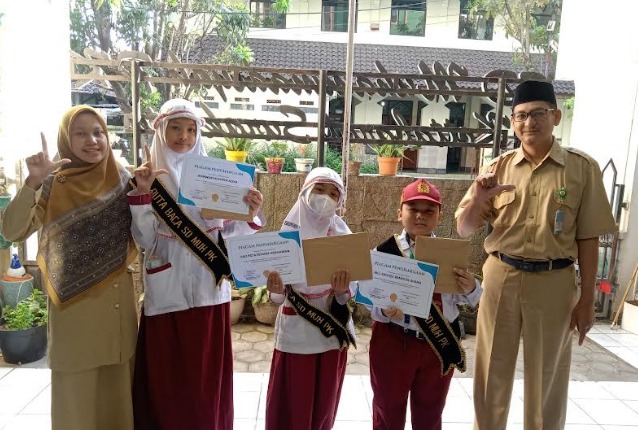 Kukuhkan Duta Baca, Peringati Hari Kunjung Perpustakaan