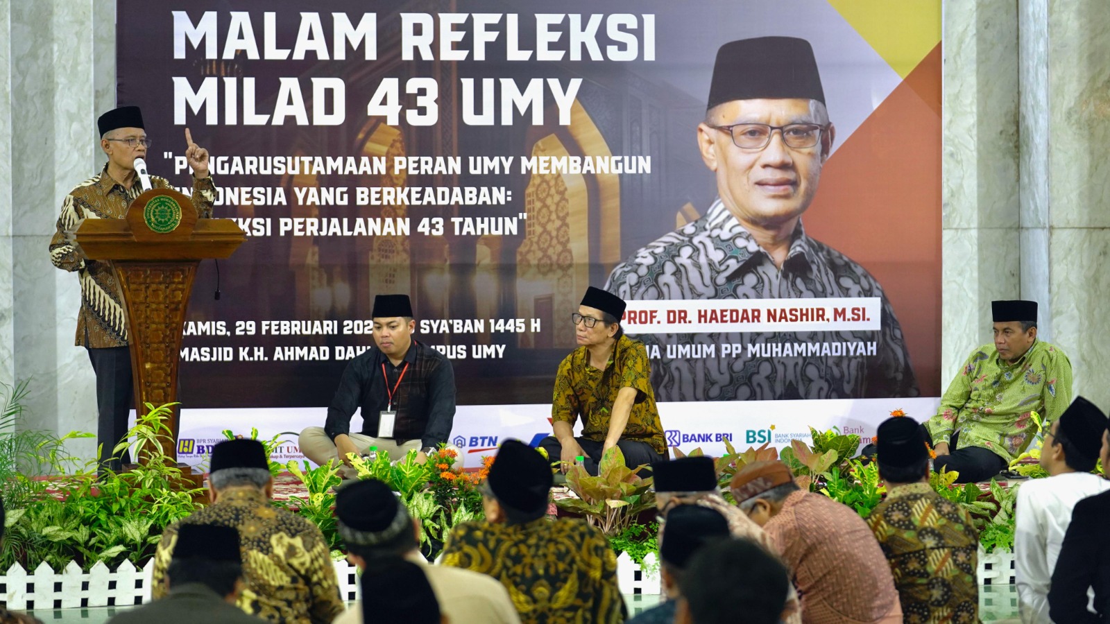 Milad UMY ke-43