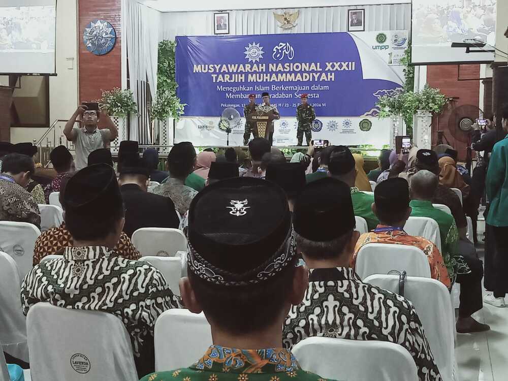 Ketua Umum Pimpinan Pusat Muhammadiyah Haedar Nashir secara resmi membuka Munas Tarjih Muhammadiyah XXXII di UMPP. Doc. SM